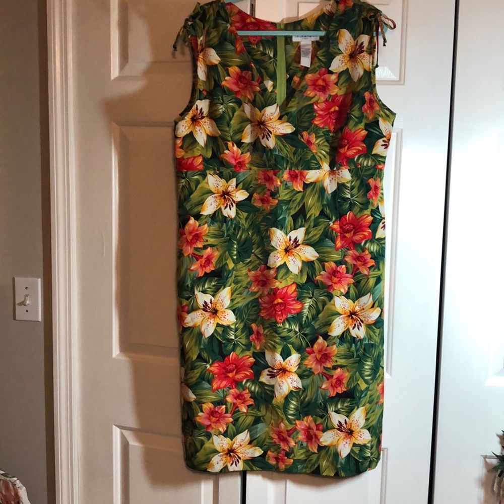 Floral Hawaiian Sleeveless Dress